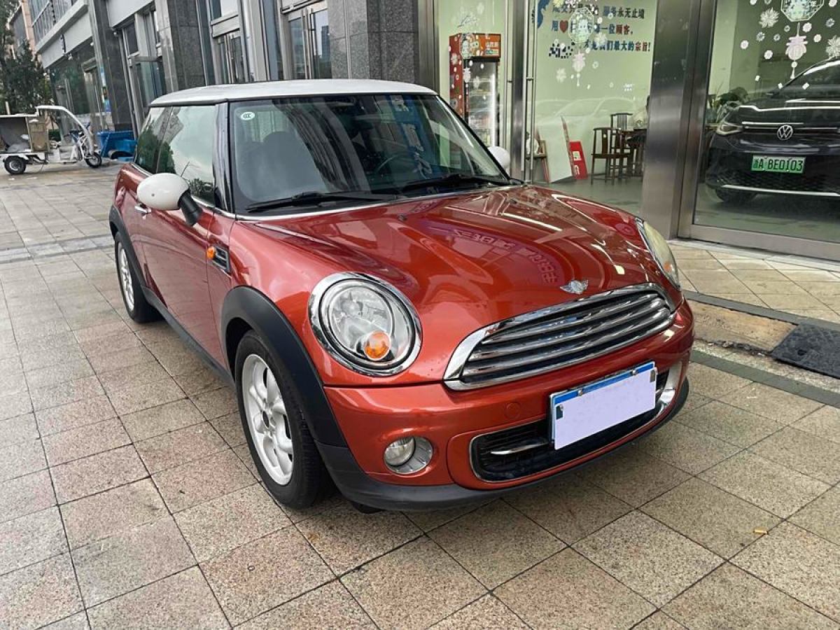 MINI COUNTRYMAN  2011款 1.6L COOPER Fun图片