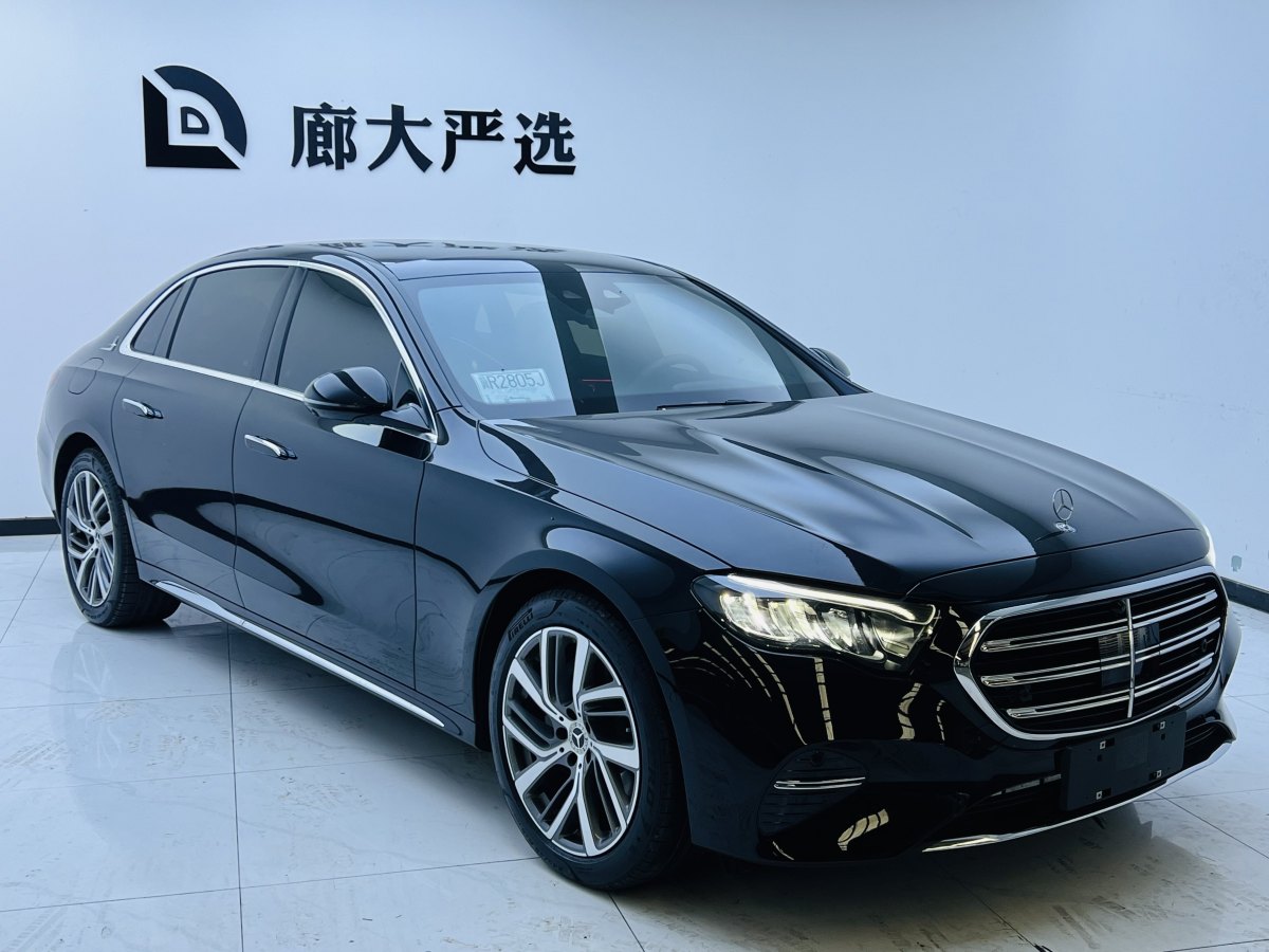 奔馳 奔馳E級  2024款 E 300 L 時(shí)尚型圖片