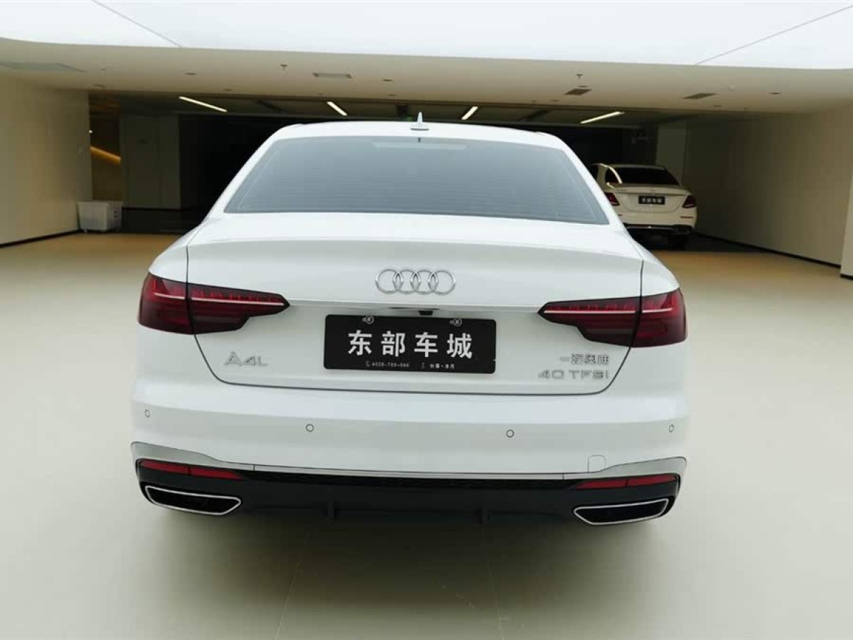 奧迪 奧迪A4L  2022款 40 TFSI 時(shí)尚動(dòng)感型圖片