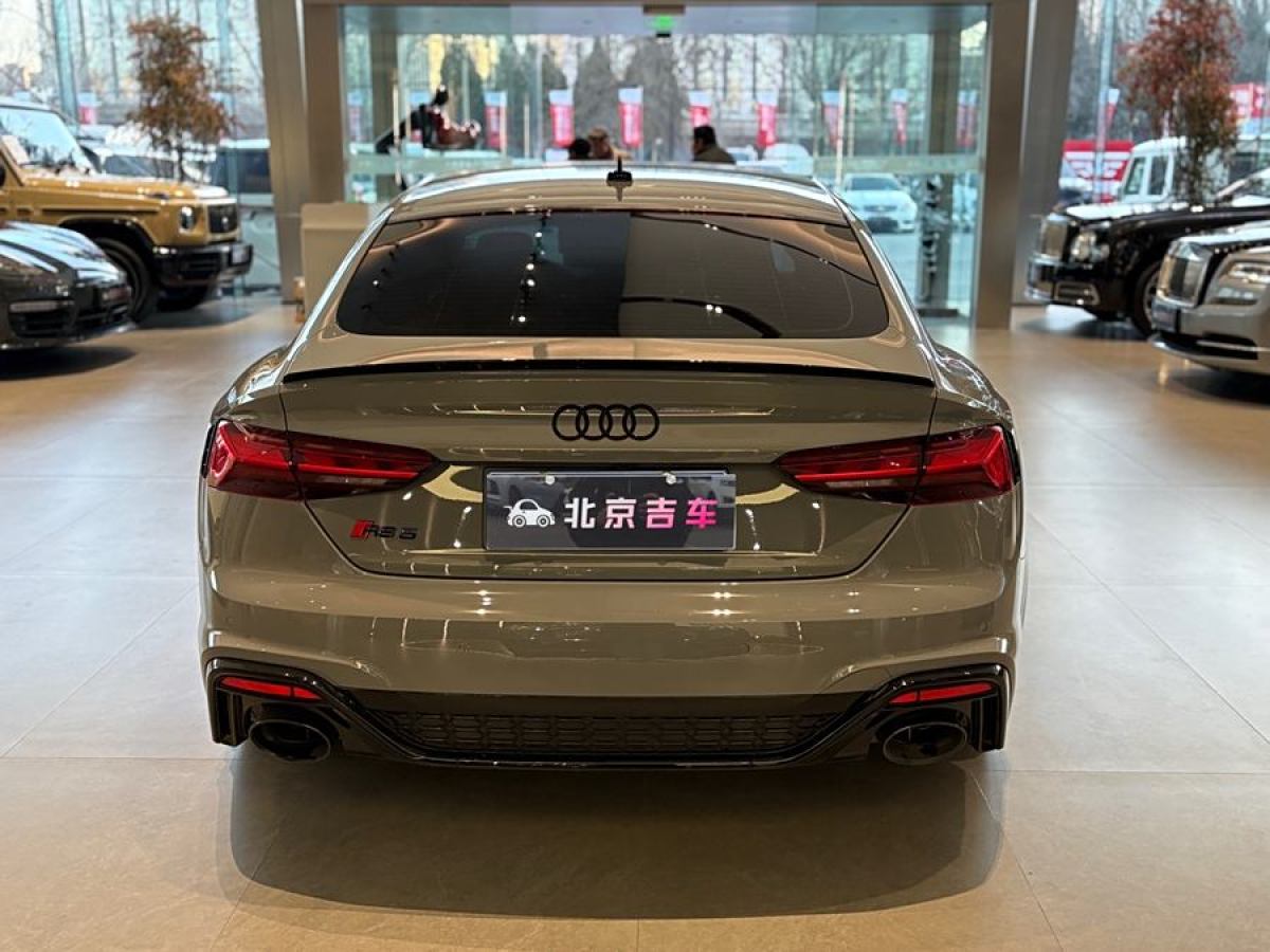 奧迪 奧迪RS 5  2021款 RS5 Sportback 黑曜版圖片