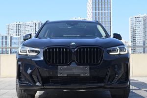 寶馬X3 寶馬 xDrive30i 領(lǐng)先型 M曜夜套裝