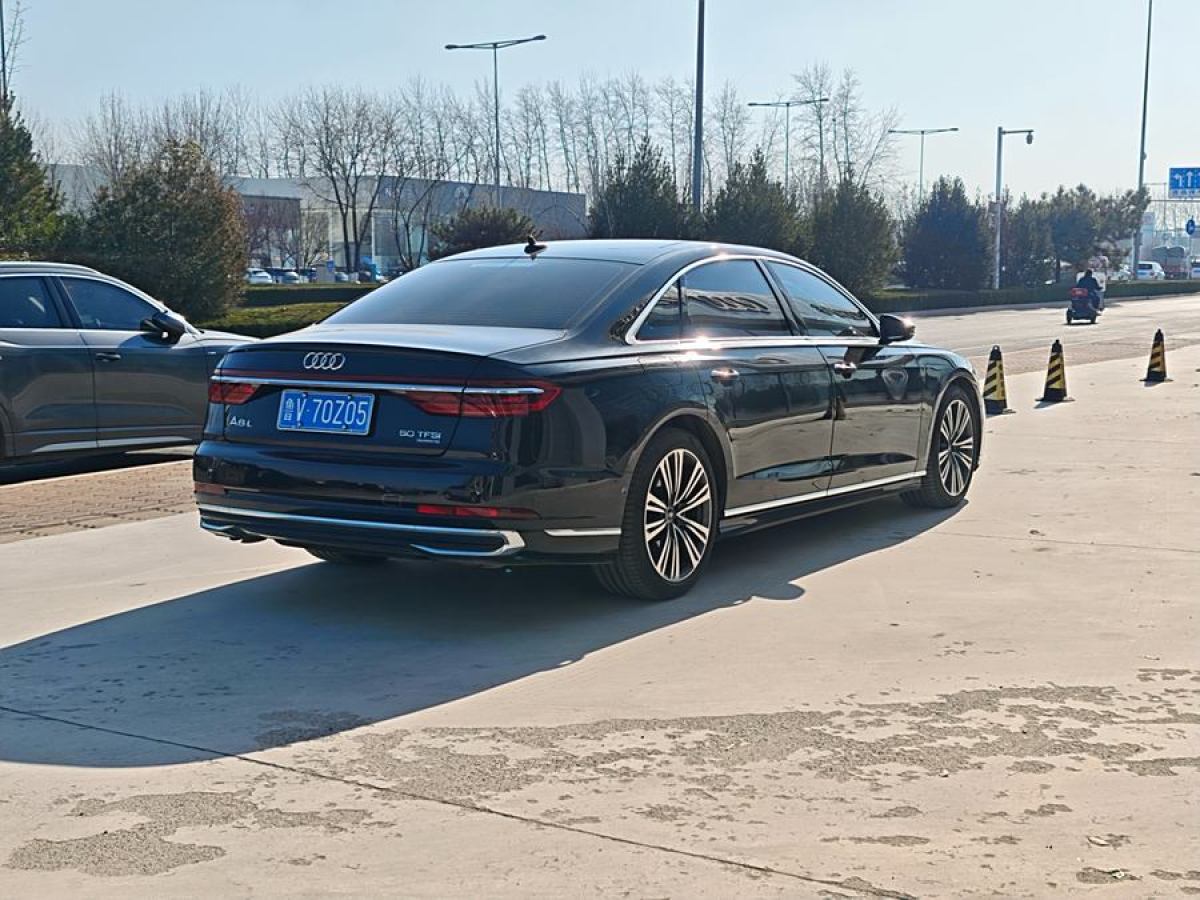 奧迪 奧迪A8  2023款 A8L 50 TFSI quattro 臻選型圖片