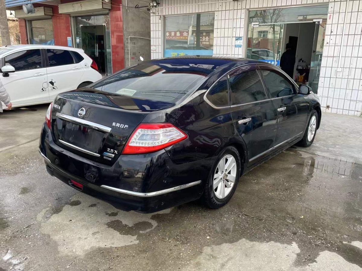 日產(chǎn) 天籟  2011款 2.0L XL榮耀版圖片