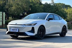 长安UNI-V 长安 1.5T 尊贵运动型