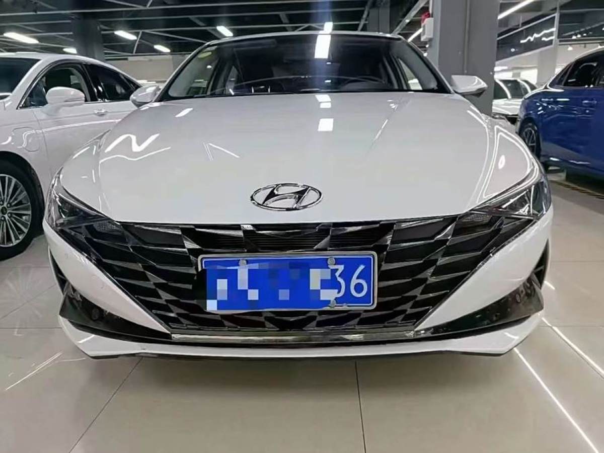 現(xiàn)代 伊蘭特  2022款 1.5L CVT GLS領(lǐng)先版圖片