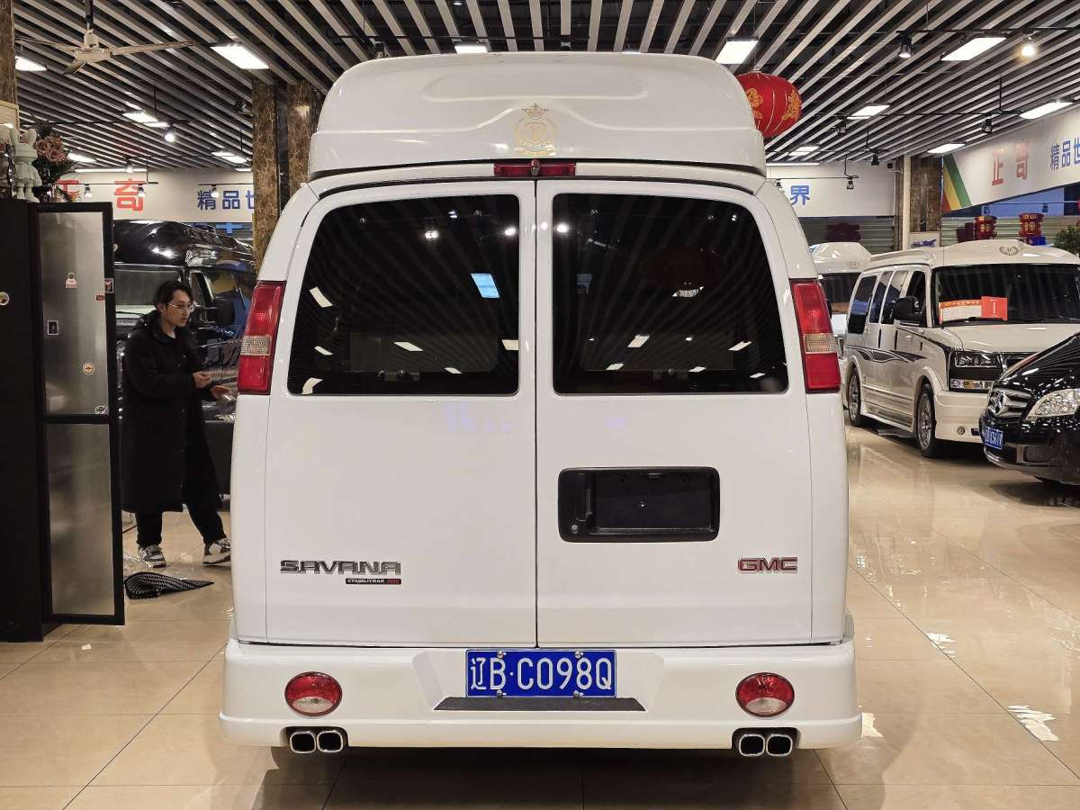 GMC SAVANA  2014款 5.3L G600S 四驅(qū)雅尊版圖片