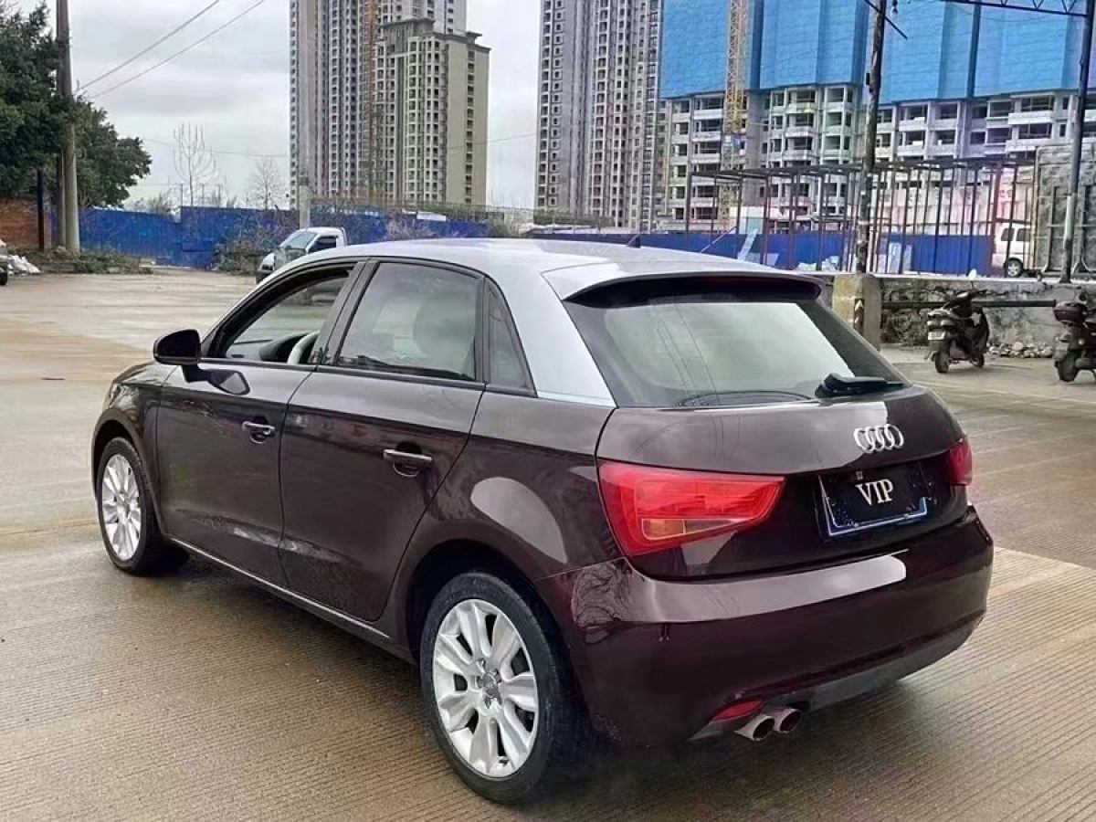 奧迪 奧迪A1  2014款 30 TFSI Sportback時(shí)尚型圖片