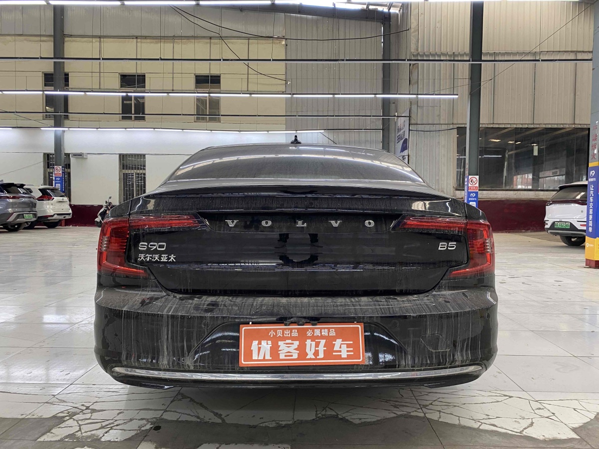 沃爾沃 S90  2023款 B5 智逸豪華版圖片