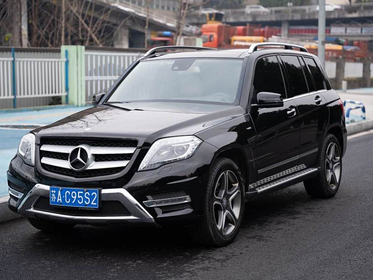 奔馳 奔馳GLK級(jí)  2015款 GLK 300 4MATIC 時(shí)尚型 極致版圖片