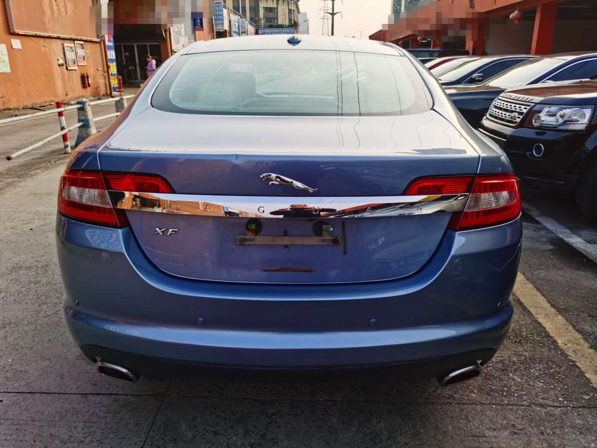 捷豹 XF  2009款 XF 3.0L V6豪華版圖片