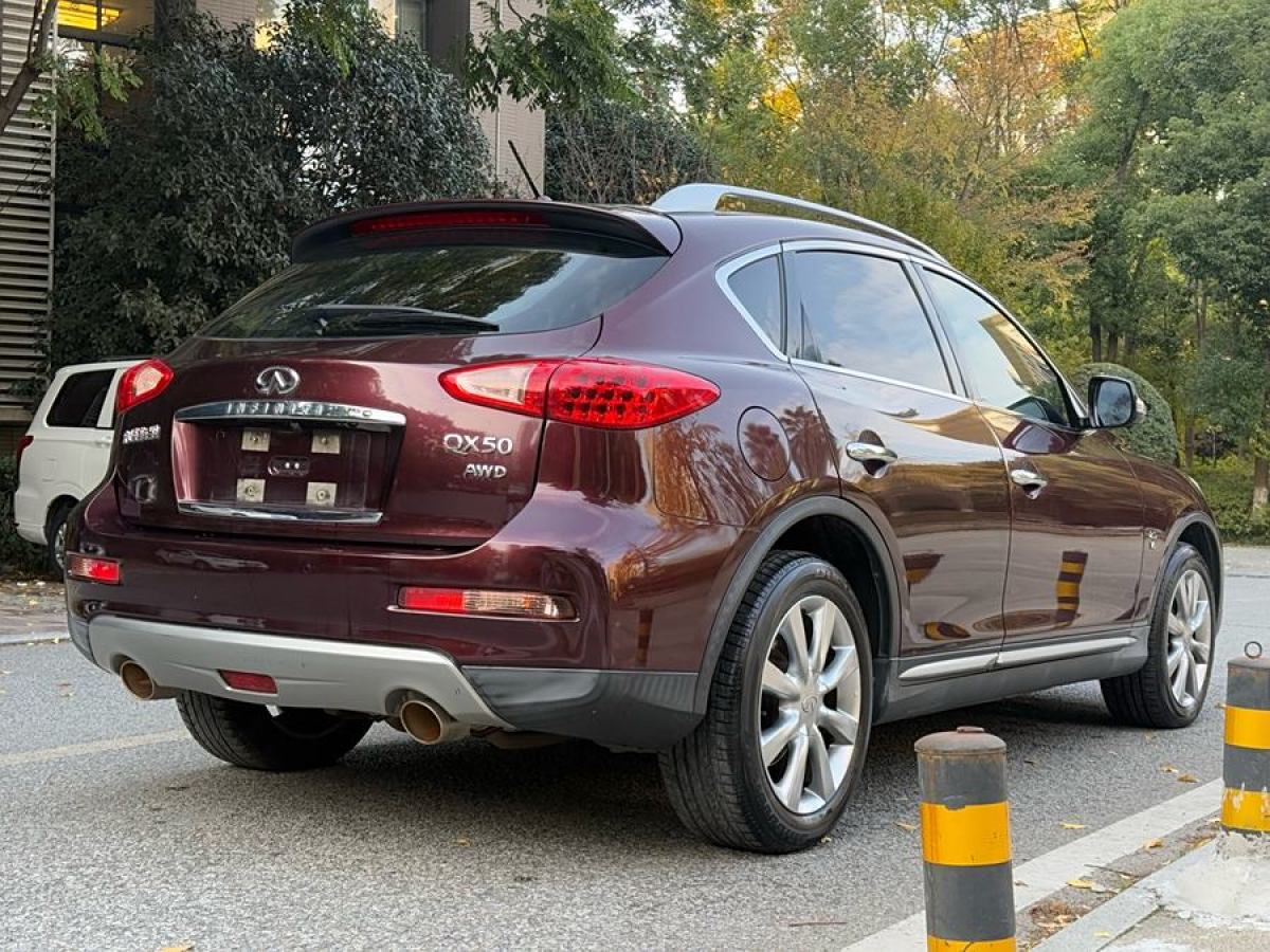 英菲尼迪 QX50  2015款 2.5L 舒適版圖片