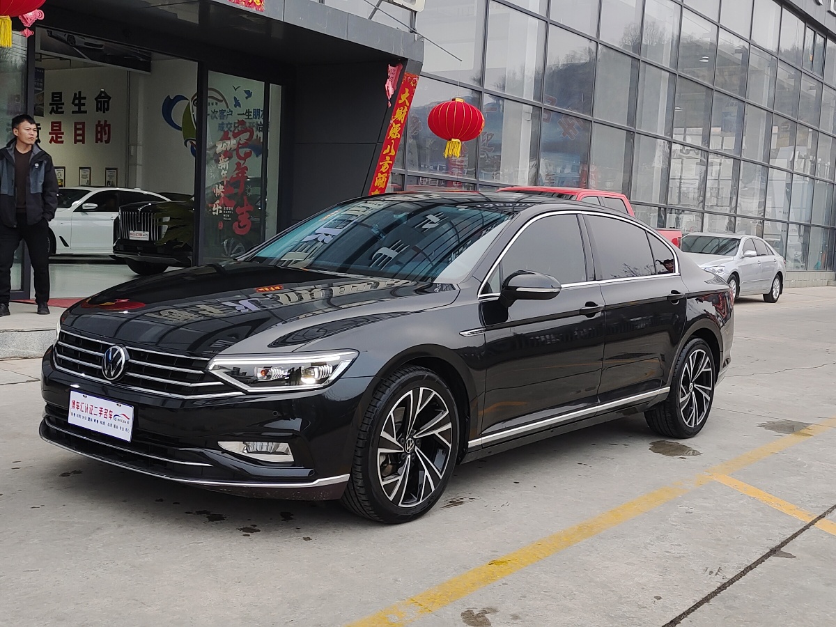 大眾 邁騰  2018款 改款 330TSI DSG 豪華型圖片