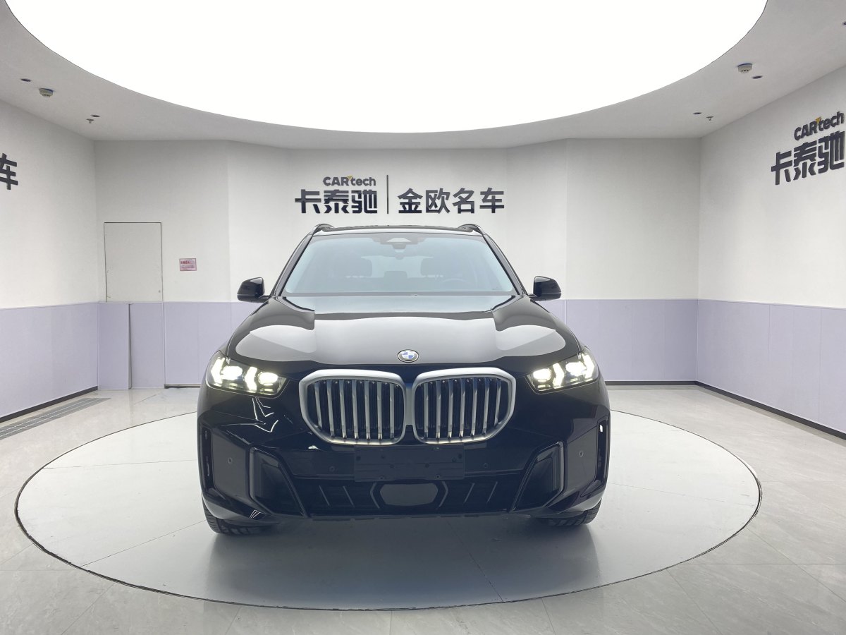 寶馬 寶馬X5  2023款 xDrive 30Li 尊享型M運(yùn)動(dòng)曜夜套裝圖片