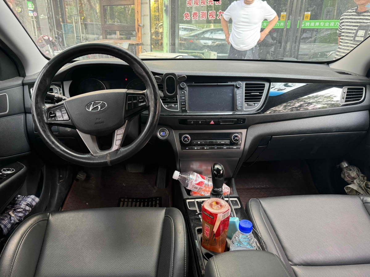 現(xiàn)代 名圖  2014款 1.8L 自動智能型GLS圖片
