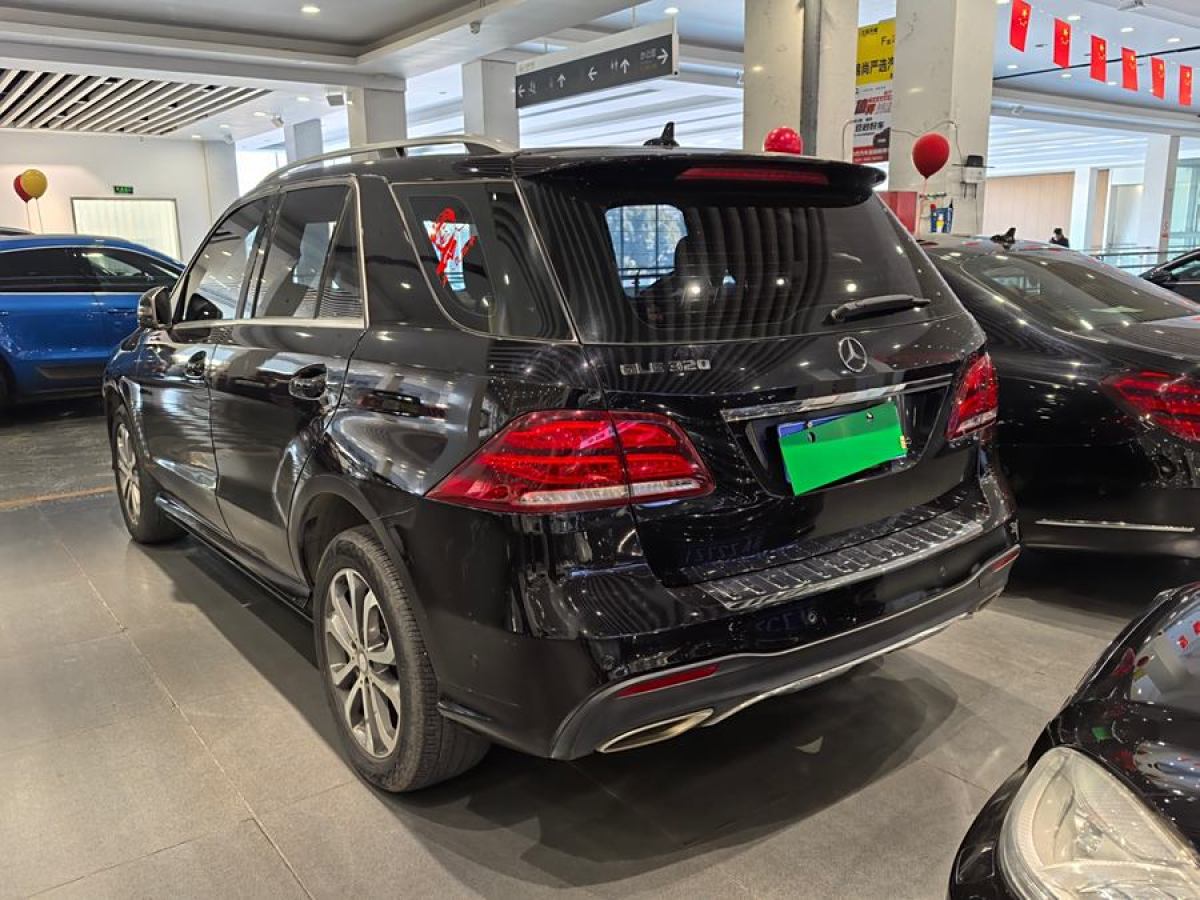 奔馳 奔馳GLE  2017款 GLE 320 4MATIC 豪華型圖片