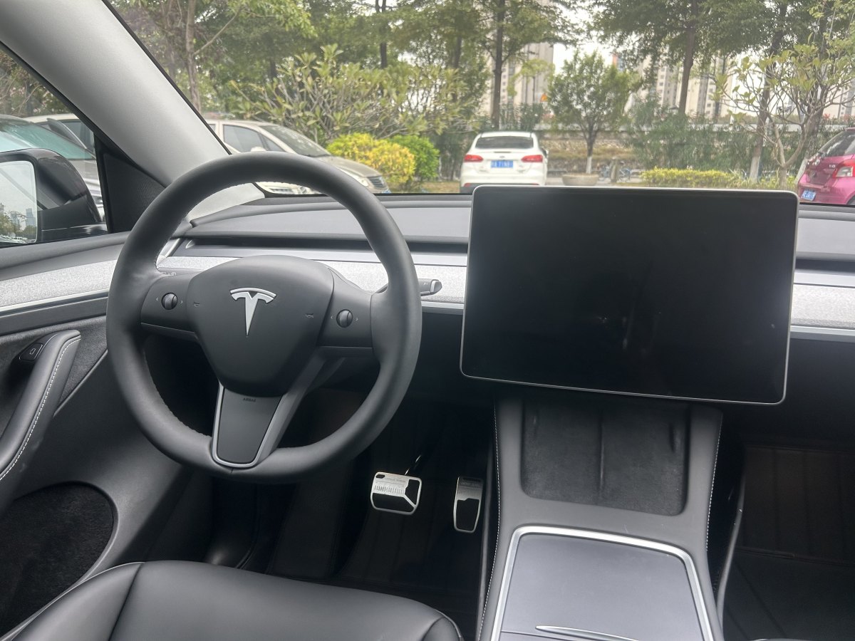 特斯拉 Model 3  2023款 煥新版 后輪驅(qū)動圖片