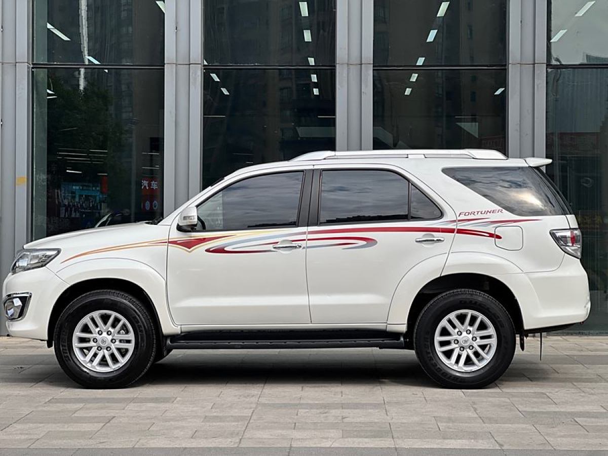 豐田 Fortuner  2015款 2.7L 標準版圖片