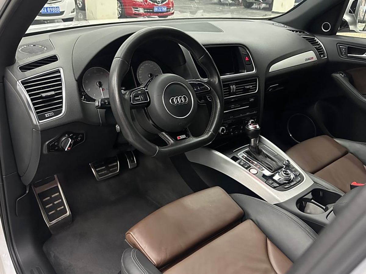 奧迪 奧迪SQ5  2014款 SQ5 3.0 TFSI quattro圖片