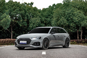 奧迪RS 4 奧迪 RS4 Avant 暗金版