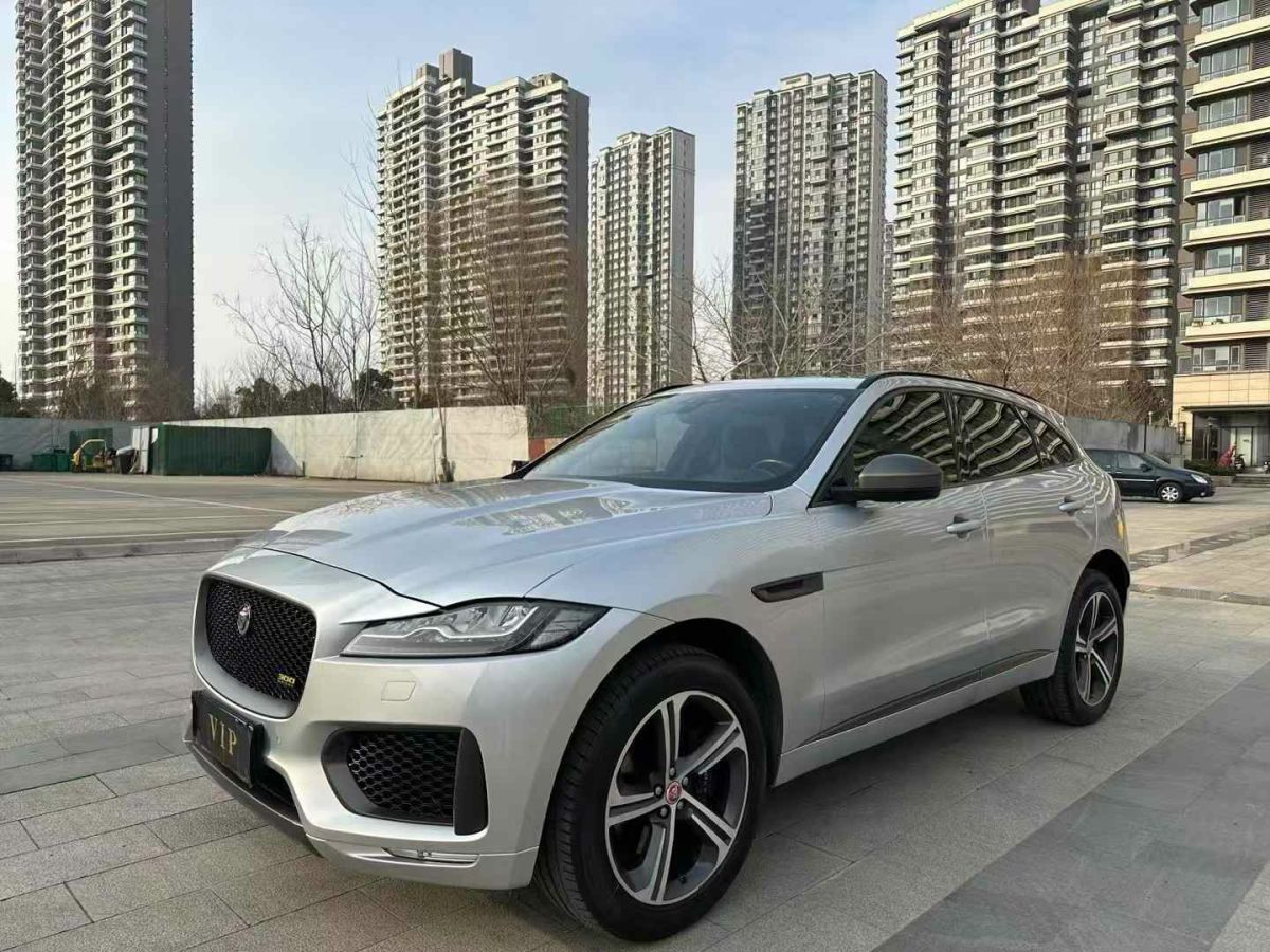 捷豹 XE  2019款 2.0T 300PS 四驅(qū)Landmark Edition圖片