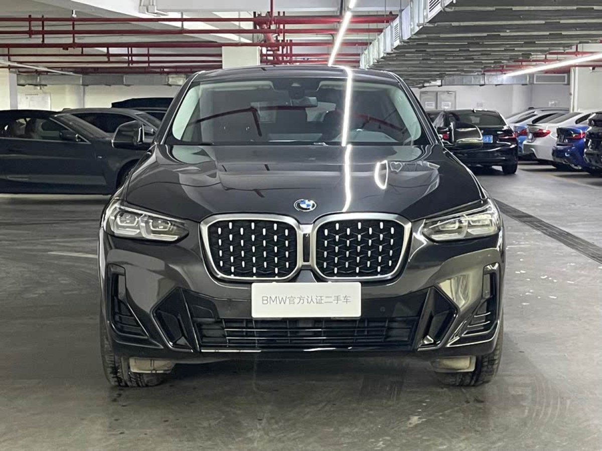 寶馬 寶馬X4  2022款 xDrive 25i M運(yùn)動(dòng)套裝圖片