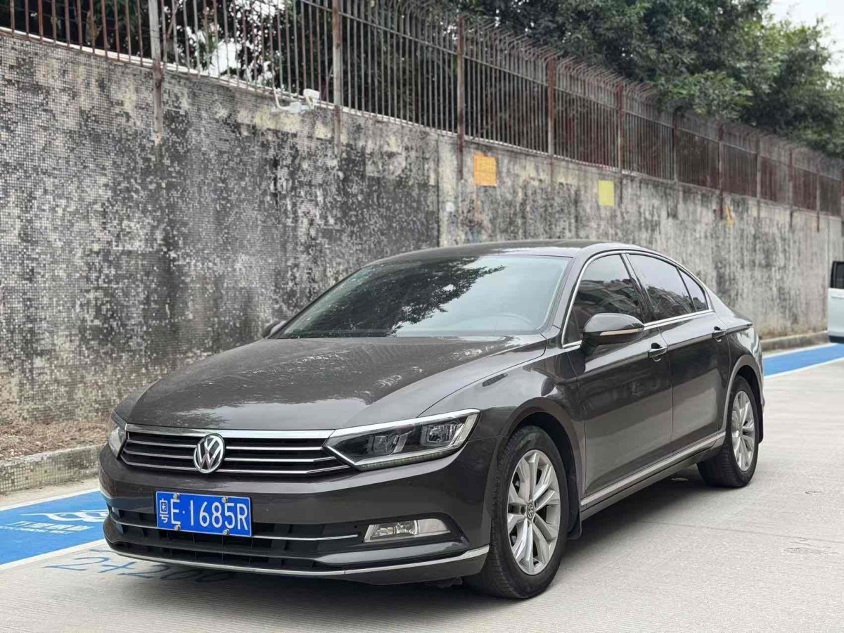 大众 迈腾  2018款 改款 330TSI DSG 豪华型图片