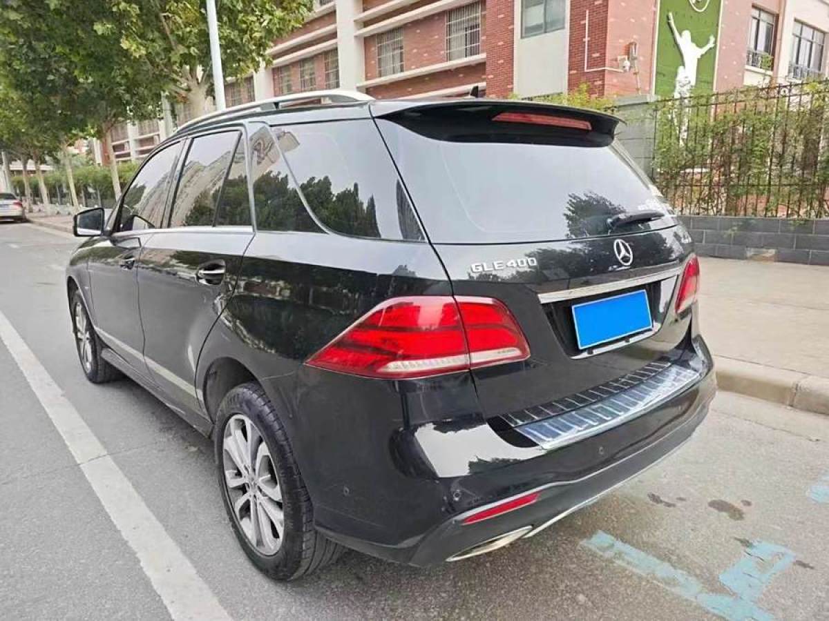 奔馳 奔馳GLE  2017款 GLE 320 4MATIC 動感型圖片