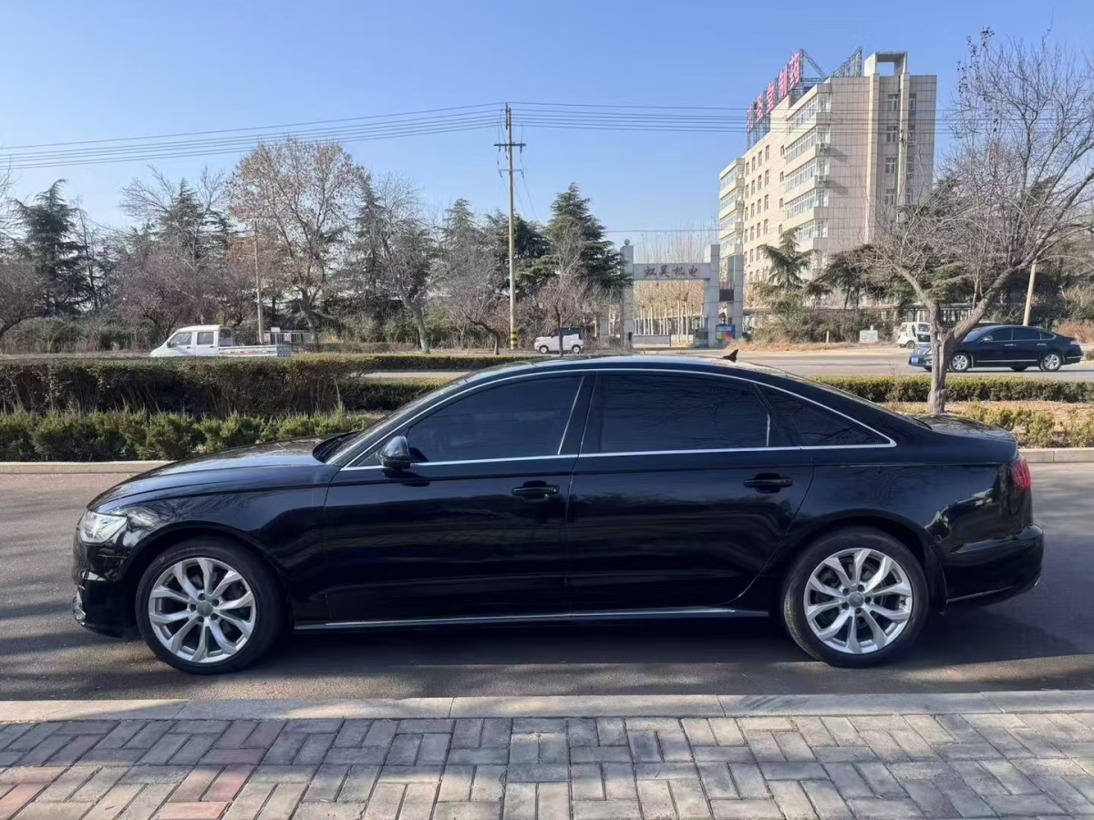 奧迪 奧迪A6L  2015款 TFSI 百萬(wàn)紀(jì)念智領(lǐng)型圖片