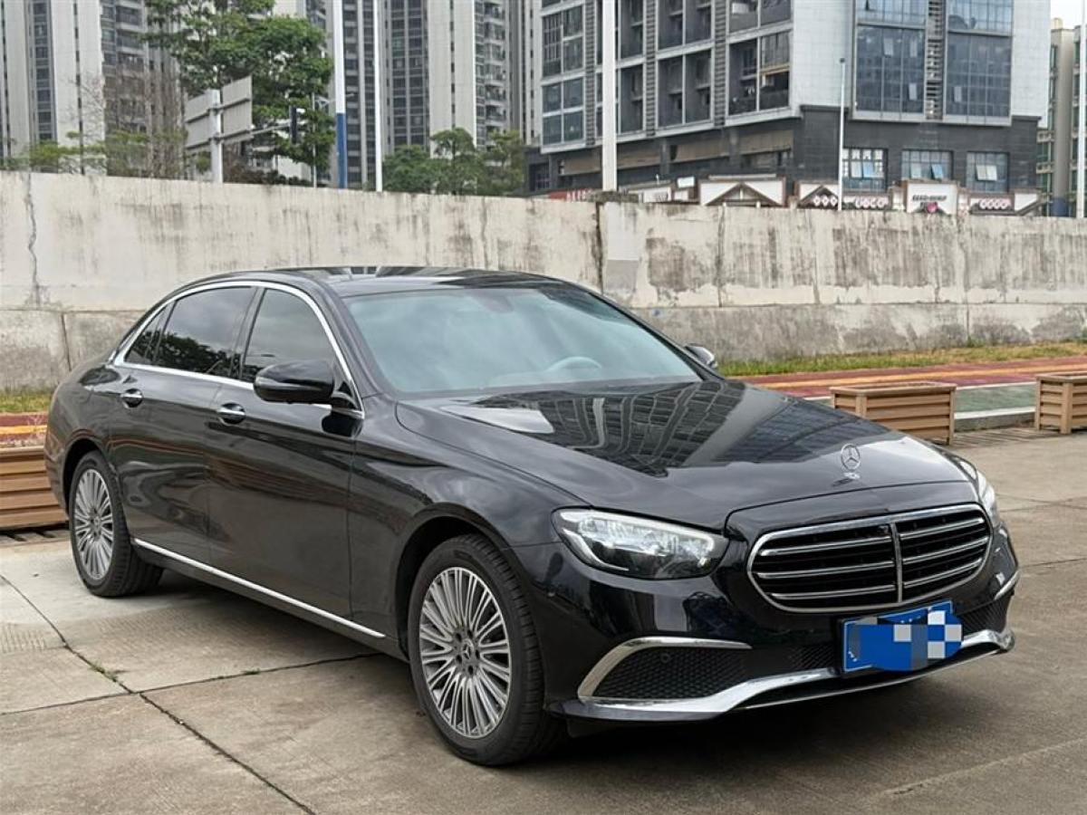 奔馳 奔馳E級  2022款 改款三 E 300 L 豪華型圖片