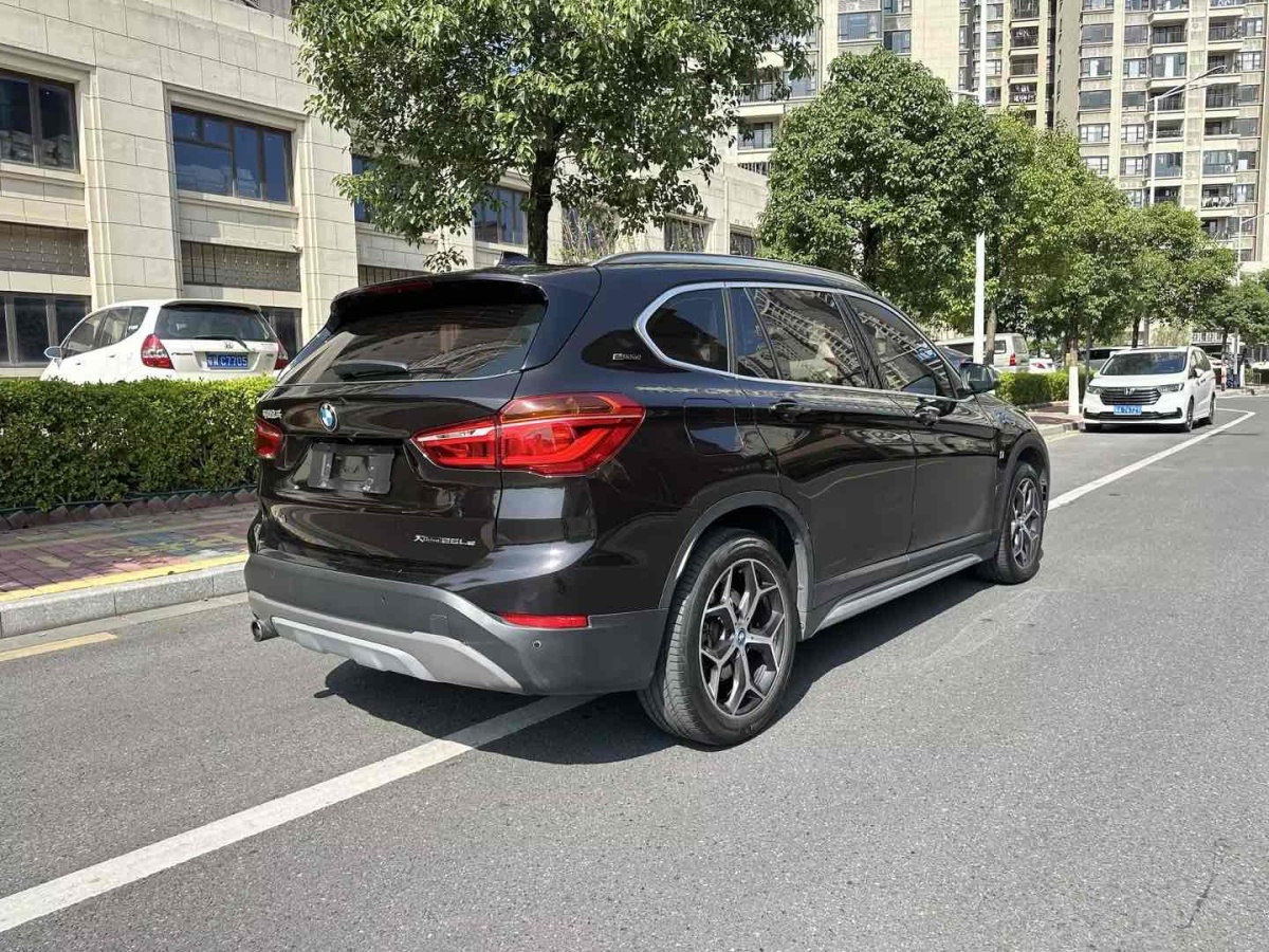 寶馬 寶馬X1新能源  2019款 xDrive25Le 豪華型圖片