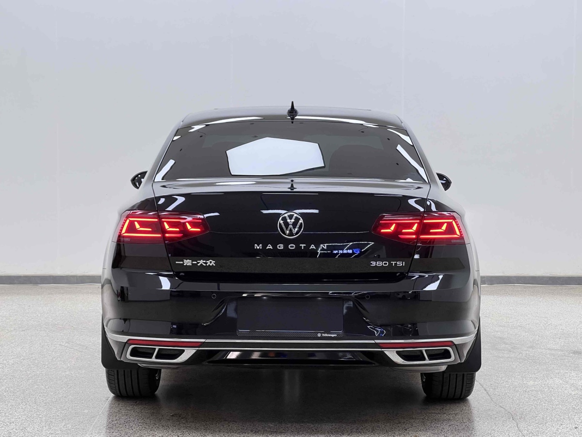 大眾 邁騰  2023款 200萬輛紀(jì)念版 380TSI DSG旗艦型圖片