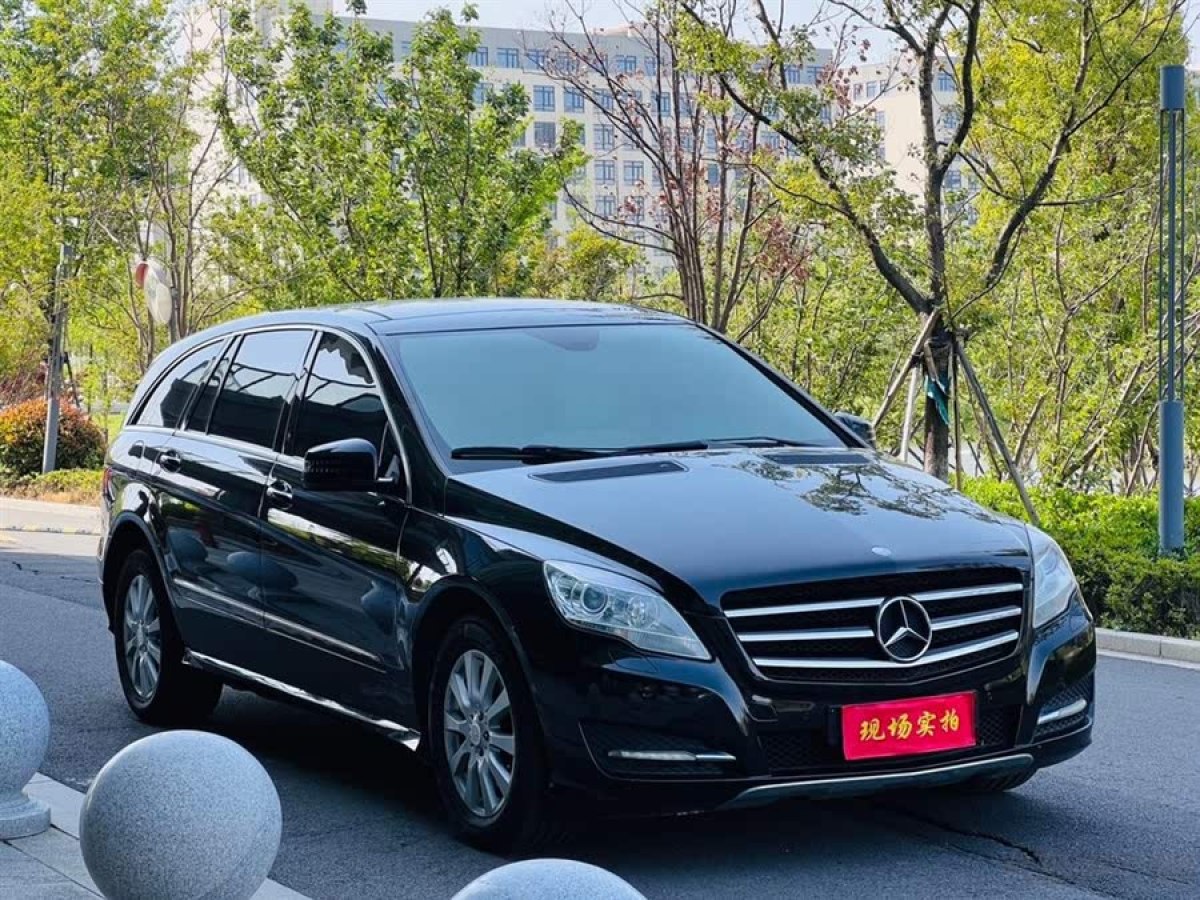 奔馳 奔馳R級(jí)  2010款 R 350 L 4MATIC Grand Edition圖片