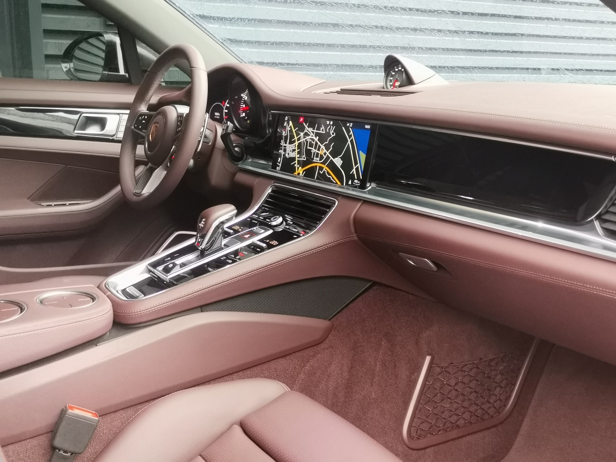 保時(shí)捷 Panamera  2019款 Panamera 4 行政加長(zhǎng)版 2.9T圖片