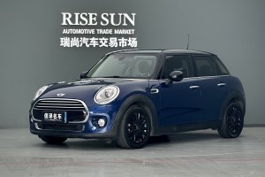 MINI MINI 1.5T COOPER 表现派 五门版