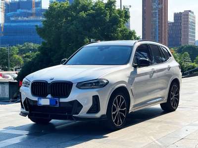 2021年11月 寶馬 寶馬X3 xDrive30i 領(lǐng)先型 M曜夜套裝圖片