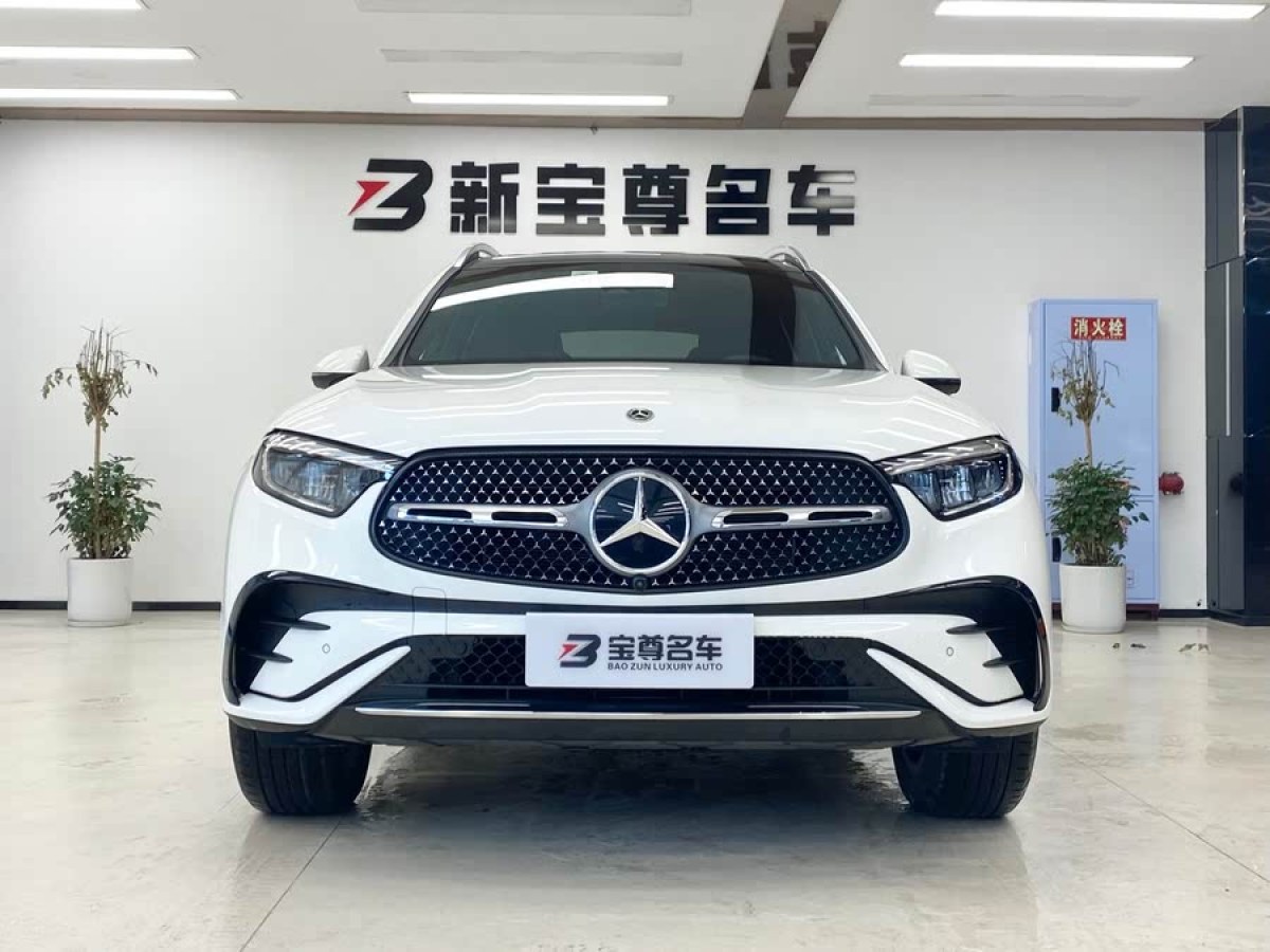 奔馳 奔馳GLC  2024款 改款 GLC 260 L 4MATIC 豪華型 5座圖片