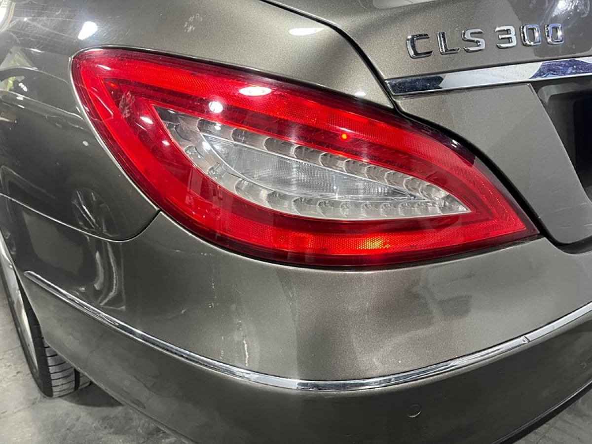 奔馳 奔馳CLS級  2012款 CLS 300 CGI圖片