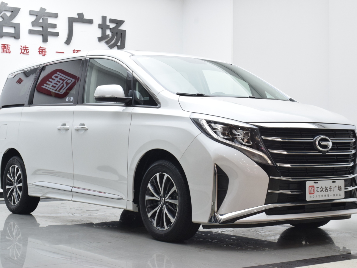 廣汽傳祺 M8  2024款 領(lǐng)秀系列 390T 尊享版圖片