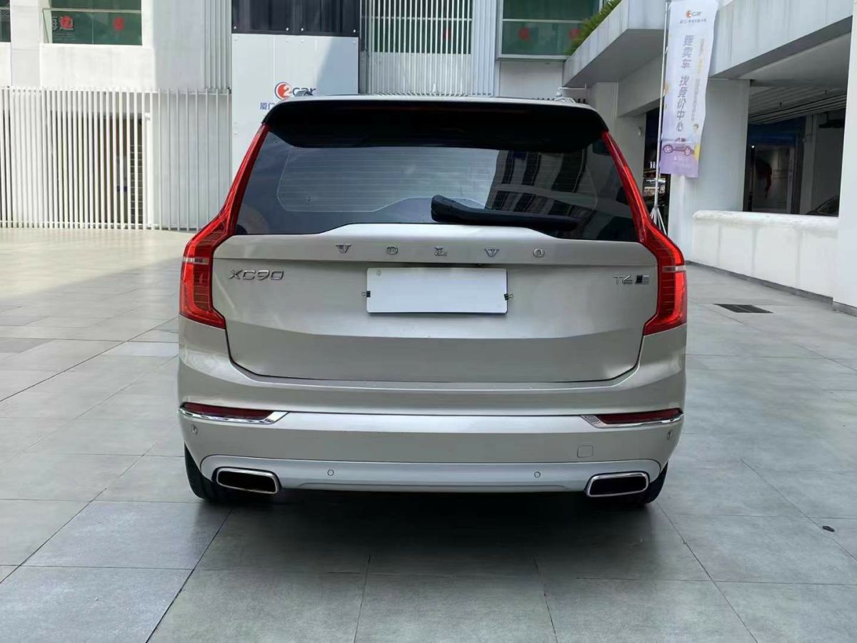 沃爾沃 XC90  2019款  T5 智逸版 7座 國(guó)VI圖片