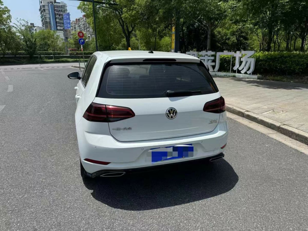 大眾 高爾夫  2019款  200TSI DSG舒適型 國(guó)VI圖片