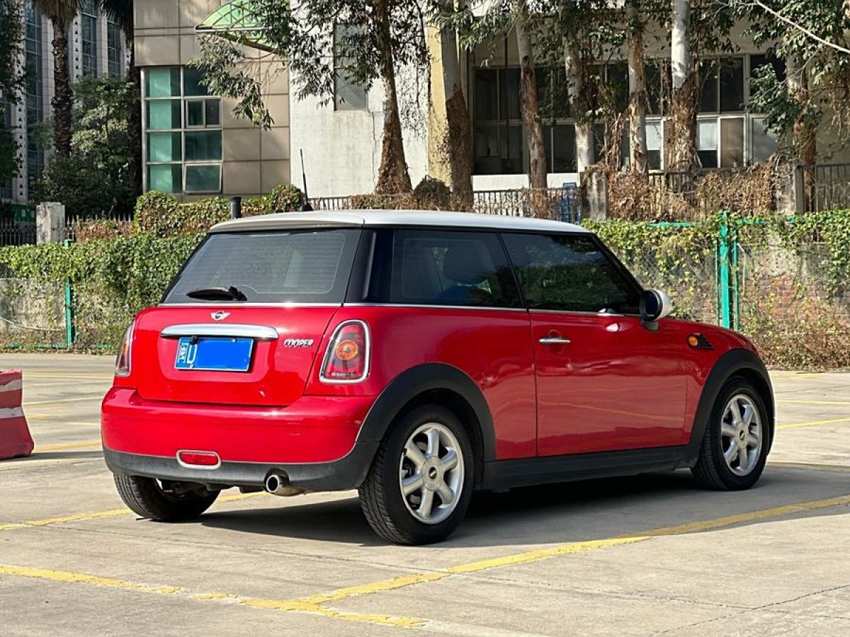 MINI CLUBMAN  2010款 1.6L COOPER Cheer圖片