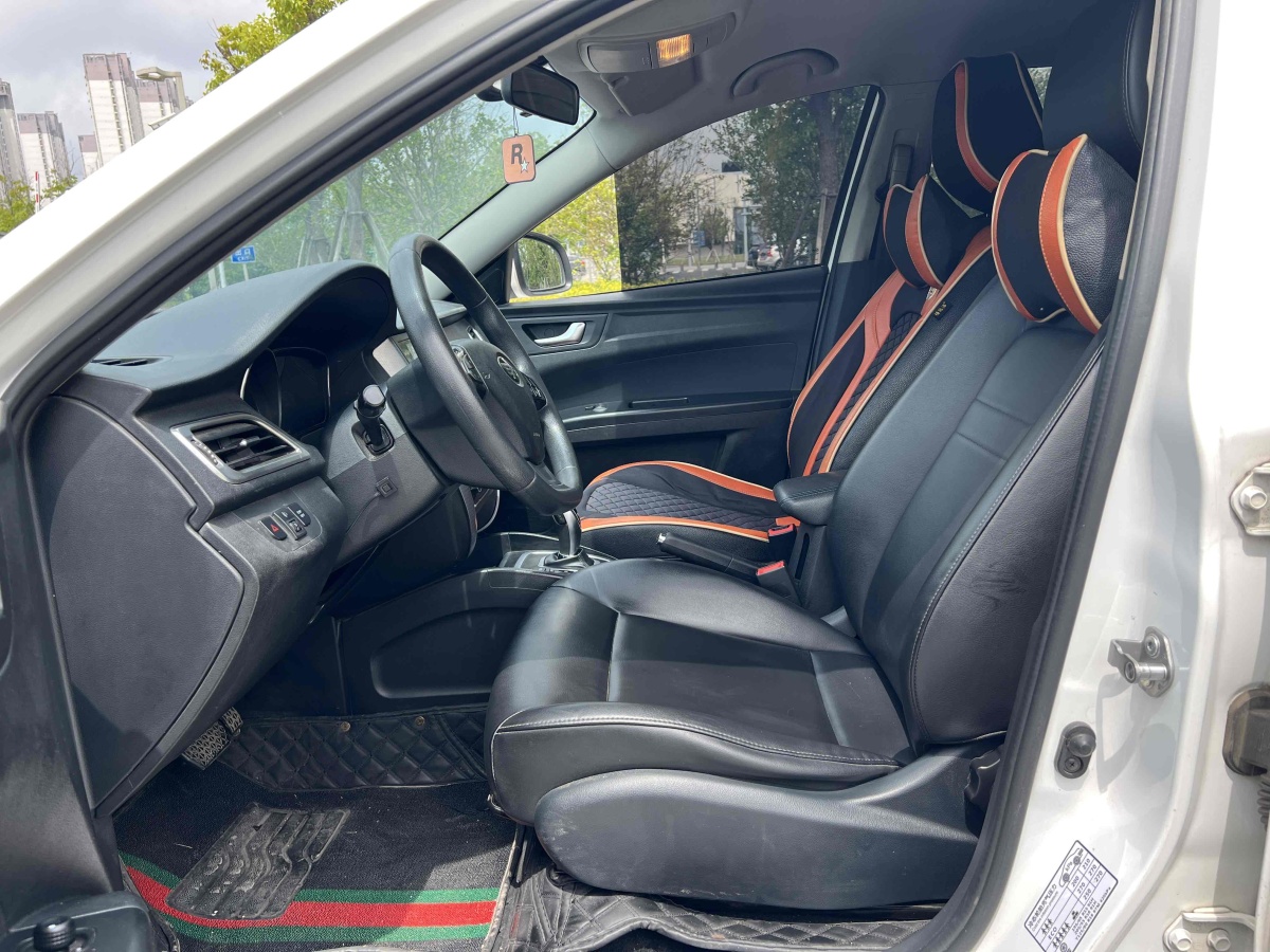 奔腾 B30EV  2019款 EV400图片