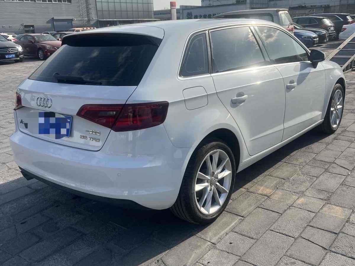 奧迪 奧迪A3  2014款 Sportback 35 TFSI 自動(dòng)舒適型圖片