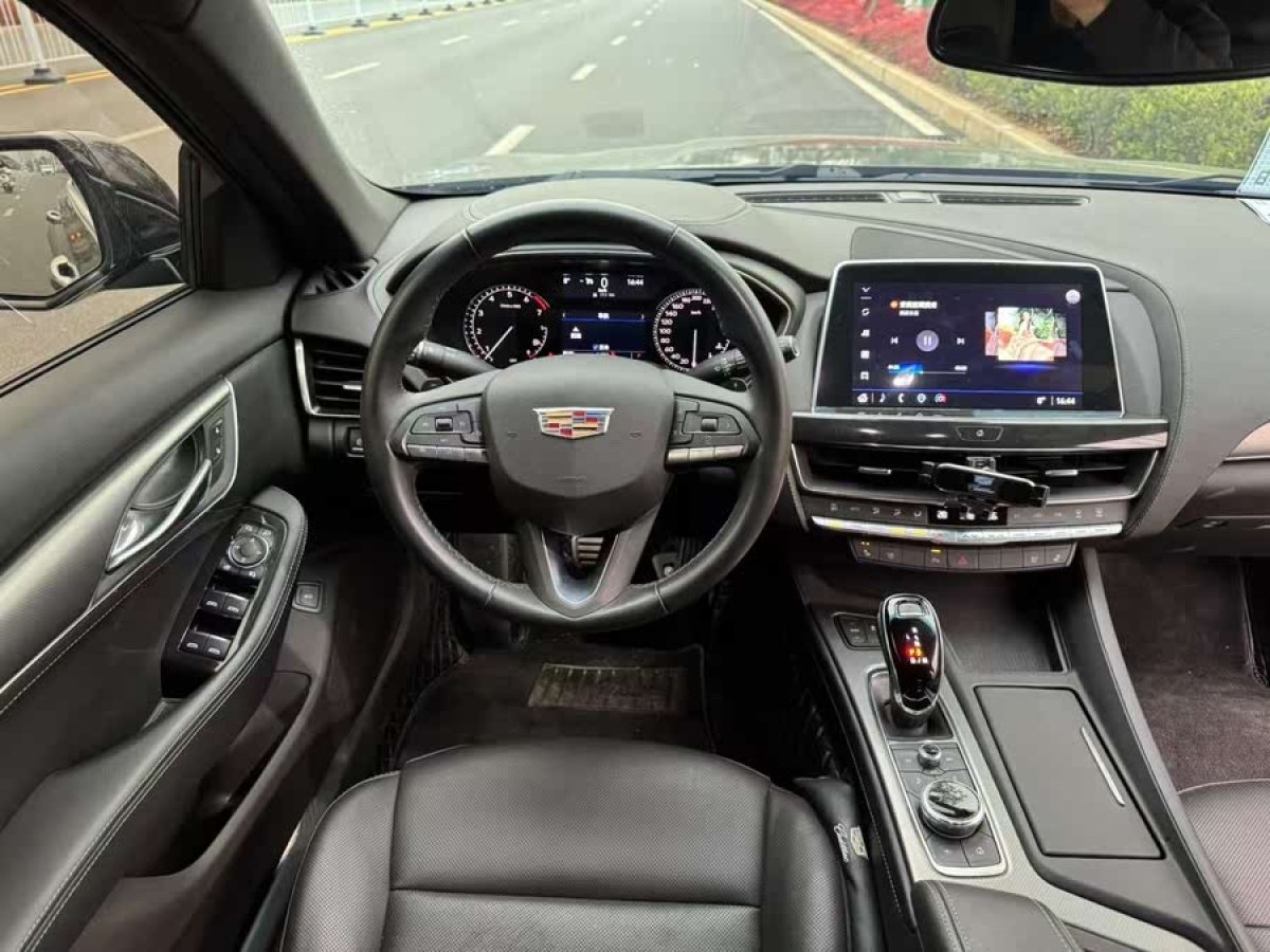 凱迪拉克 CT5  2022款 28T 尊貴型圖片