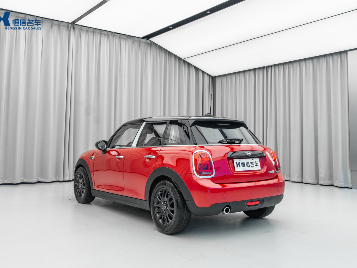 MINI MINI  2019款 1.5T COOPER 經(jīng)典派 五門版圖片