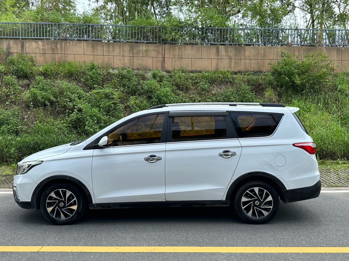 長安歐尚 A800  2018款 1.6L 手動智網(wǎng)型圖片