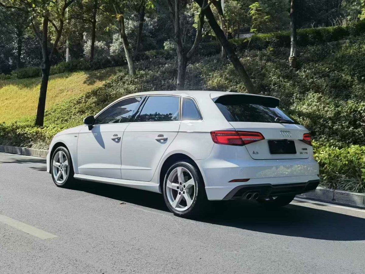 奧迪 奧迪A3  2019款 A3 35TFSI Limousine時尚型圖片