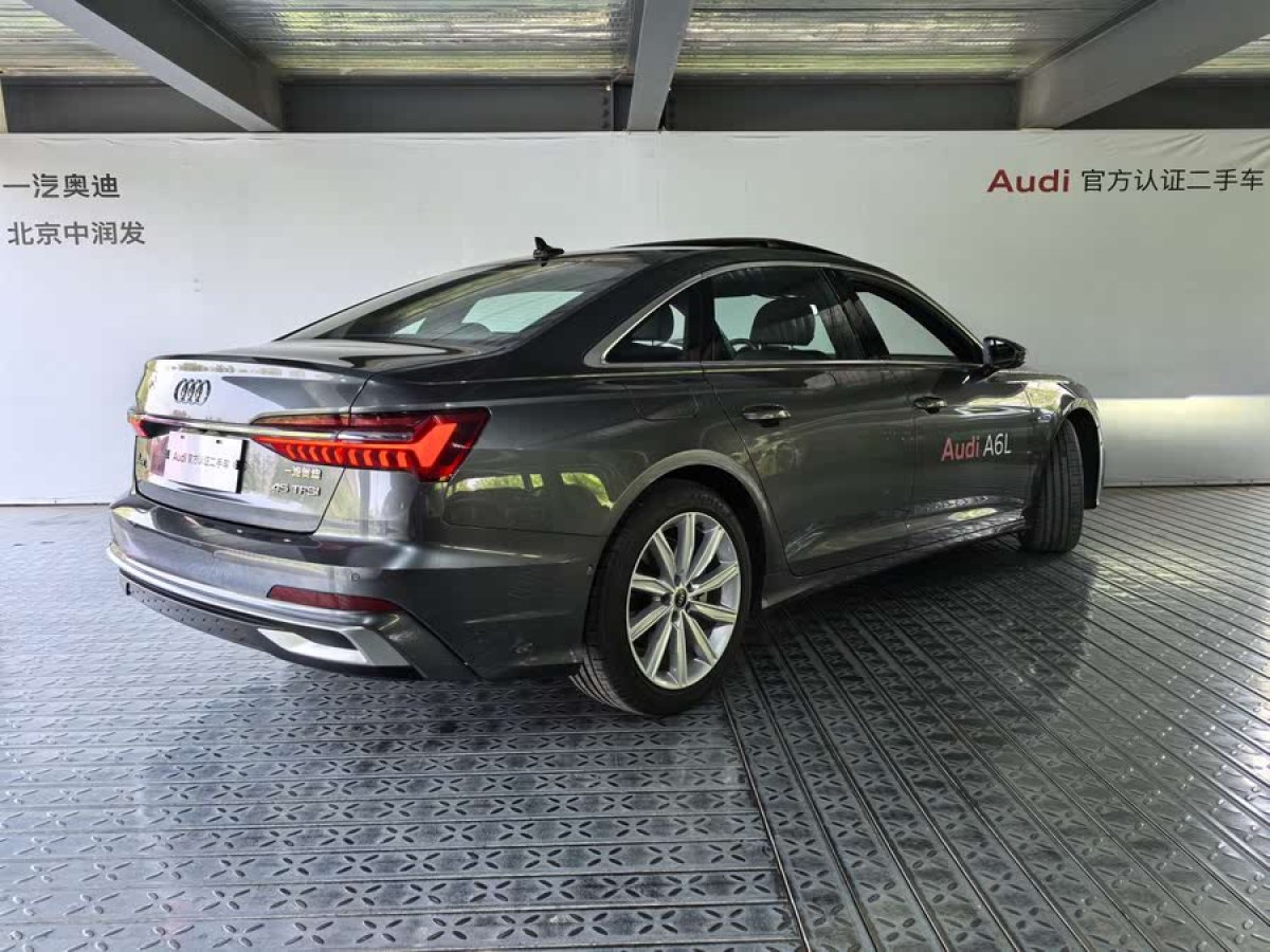 奧迪 奧迪A6L  2024款 45 TFSI 臻選動(dòng)感型圖片