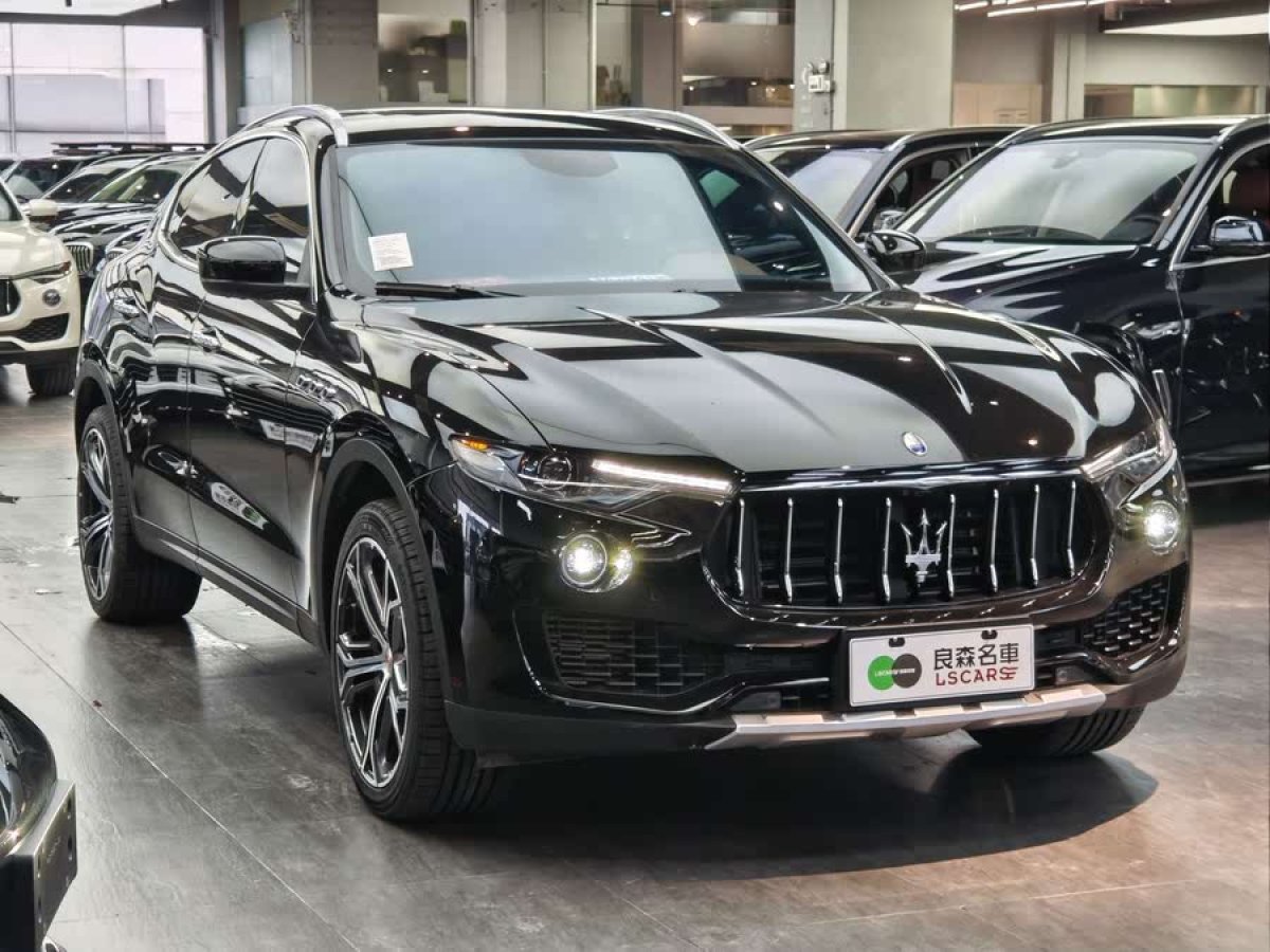 瑪莎拉蒂 Levante  2021款 3.0T 標(biāo)準(zhǔn)版圖片