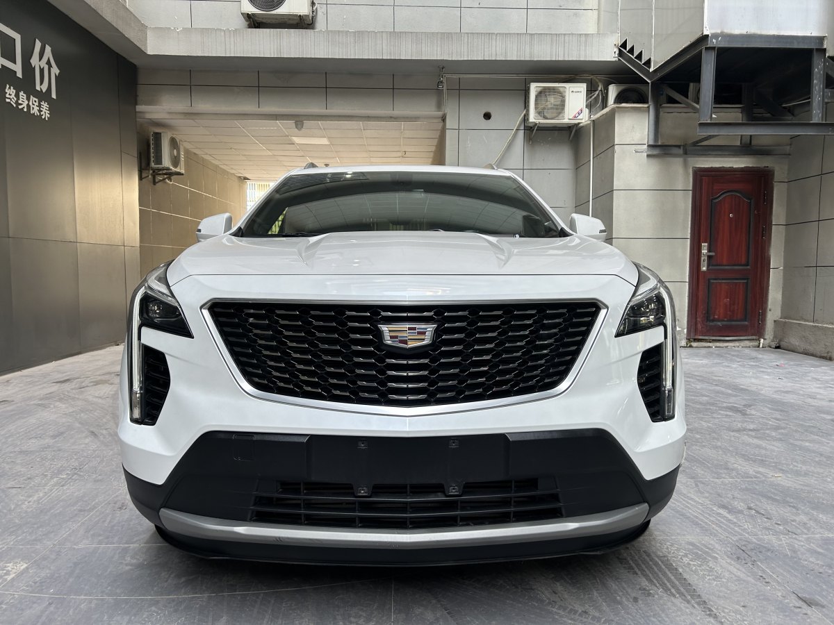 凱迪拉克 XT4  2018款 28T 兩驅(qū)領(lǐng)先型圖片